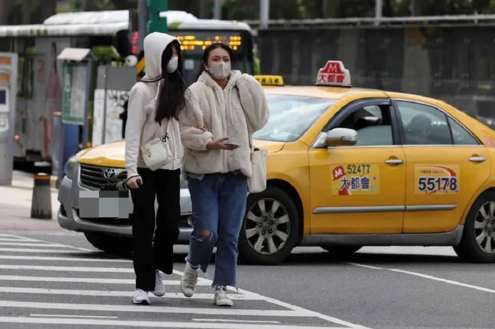 未禮讓行人重罰今天上路！　汽車罰3600元、機車1200元