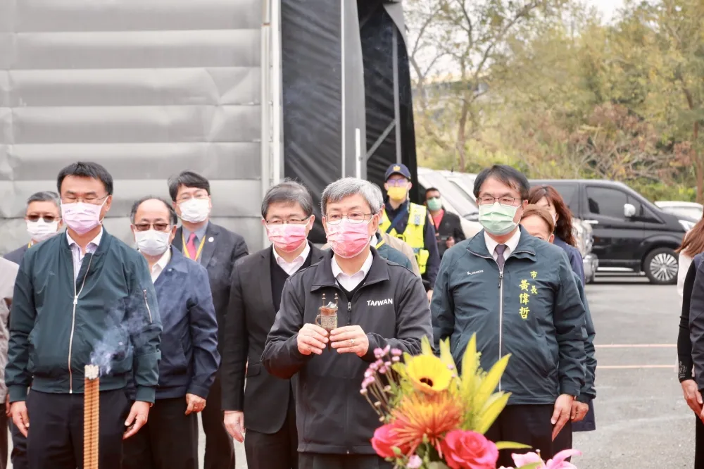 陳建仁為「低溫蒸熱雙檢疫處理園區」動土  提升台灣鮮果的國際競爭力。