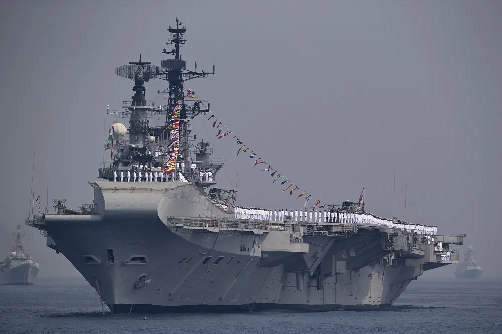印度航空母艦「超日王號」將出海測試　嚇阻中國擴張野心