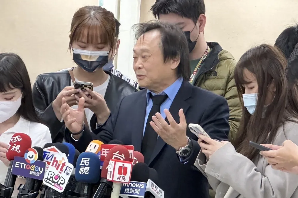 王世堅宣布選立委時間點？　承諾跟「這個人」報告後就會公告大眾