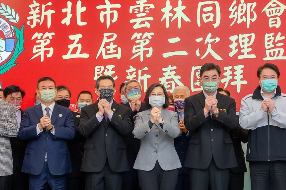 【2024大選備戰】新北雲林同鄉會新春團拜　侯友宜、賴清德前後到場較勁？
