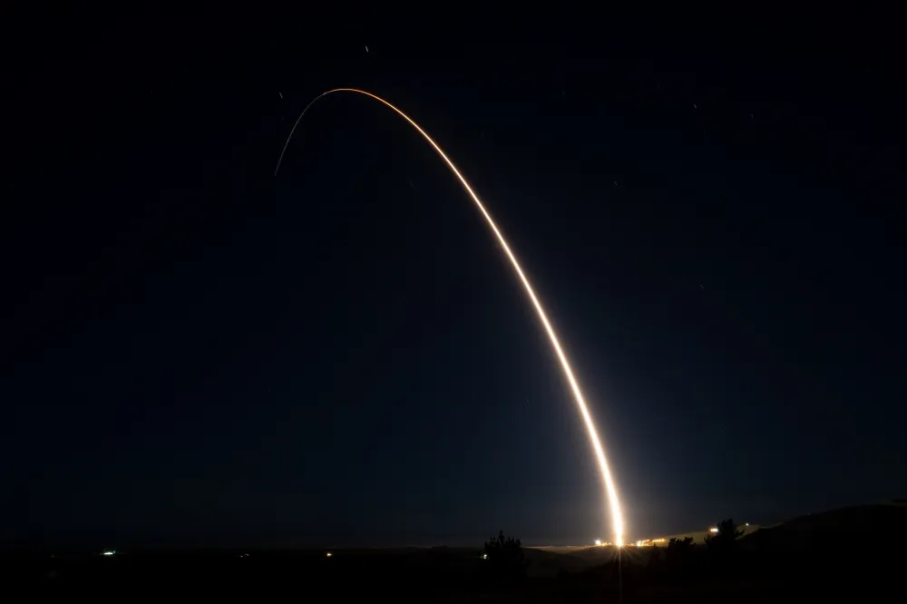 【有片】時機敏感　美空軍證實試射「義勇兵3型」ICBM