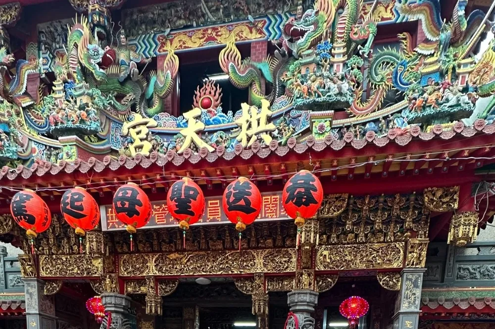 「粉紅超跑」白沙屯媽祖明起駕　進香日程、台鐵加開班次、免費接駁車一次看