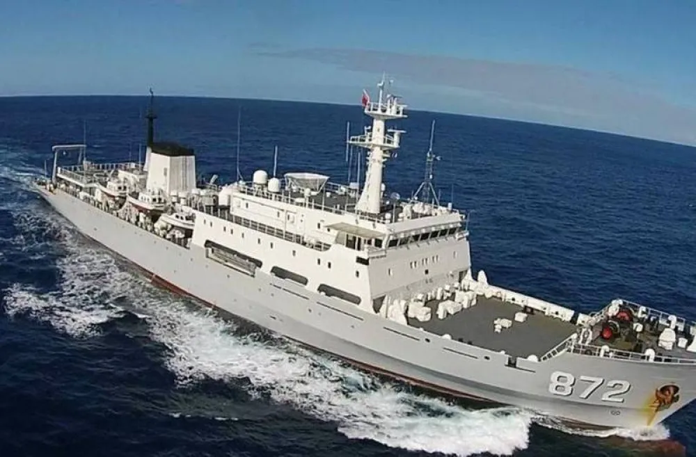 中國測量艦今晨再入侵日本領海　日外交部表達嚴重憂慮