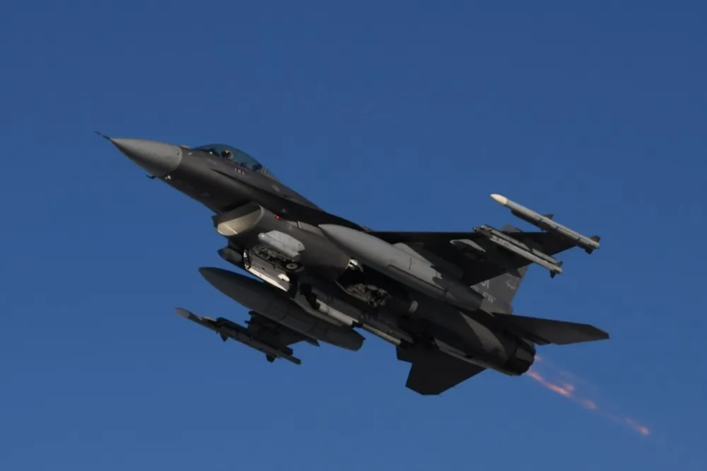美軍戰機2月以來第4次北美上空擊落飛行器　承平時期首見