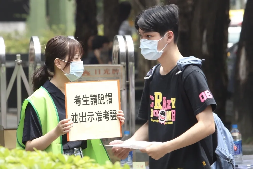 憂考生利用ChatGPT甄試拿高分　大學招聯會將制定防弊措施