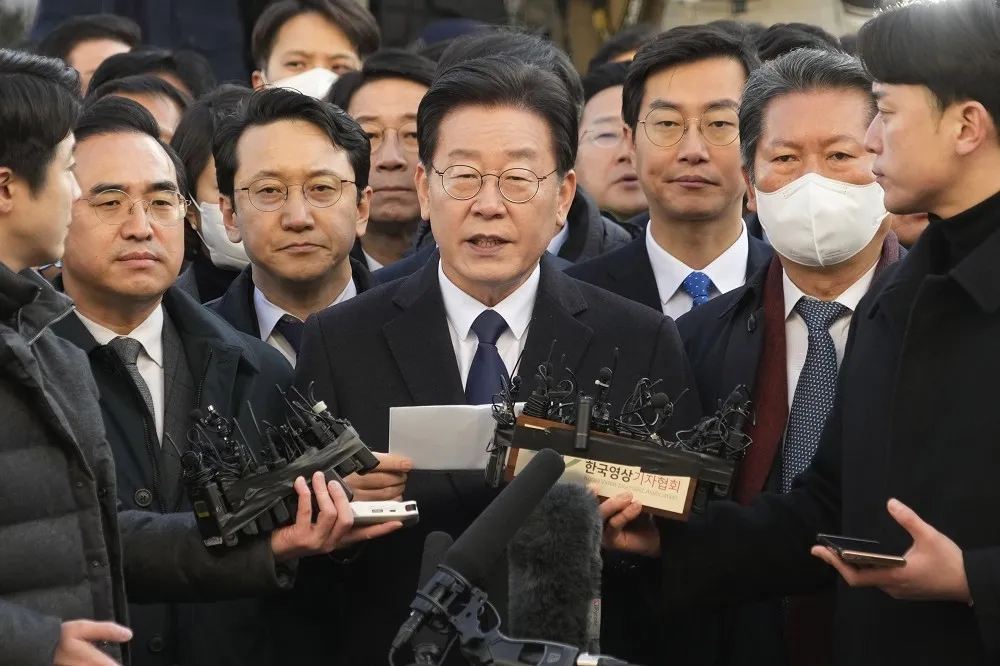 疑涉貪恐遭檢方拘提　南韓最大在野黨領袖李在明痛斥政治迫害