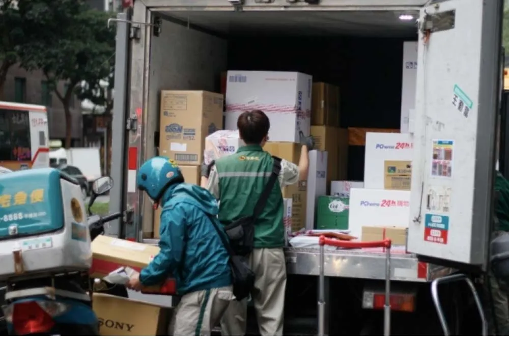 網購包材不環保　7月1日起電商網購包裝禁用PVC材質