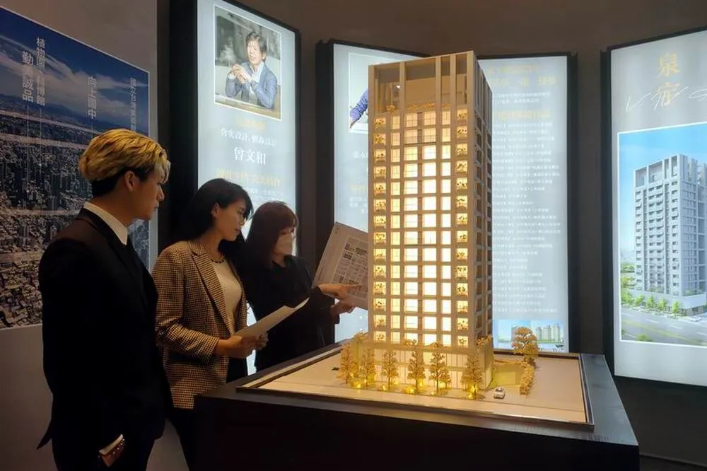 泉宇建設酷帥兄弟檔　攜手前進台中蛋黃區推新案「VIVA」