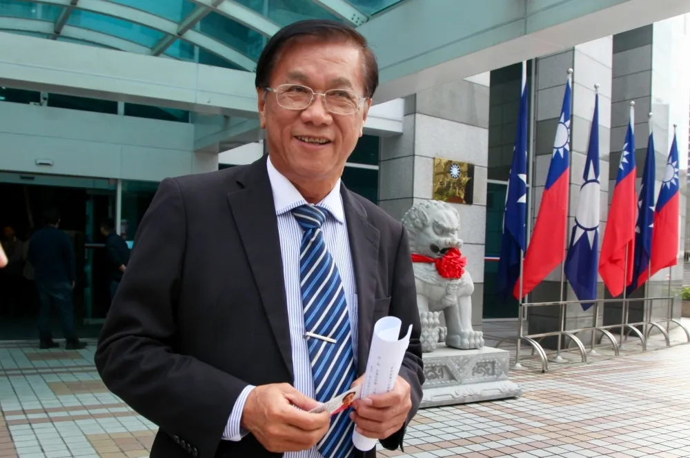 【南投立委補選】民進黨轟：林明溱、王鴻薇是詐騙兄妹檔，一起造謠抹黑蔡培慧