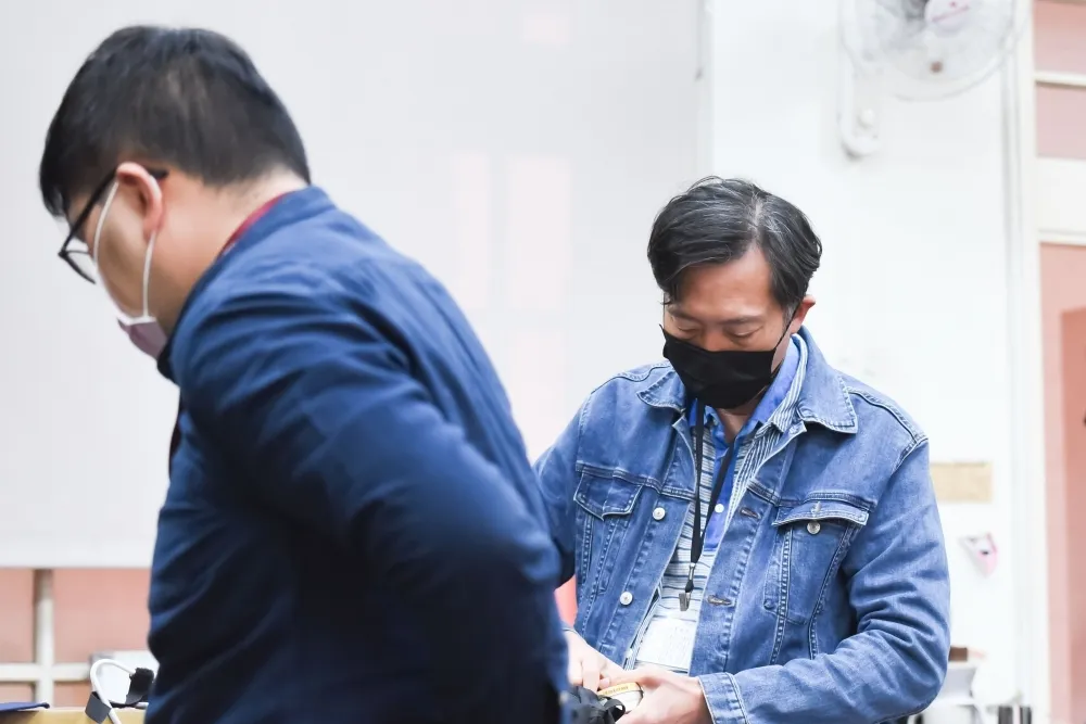 香港明全面免戴口罩　羅一鈞曝台灣解除時間點