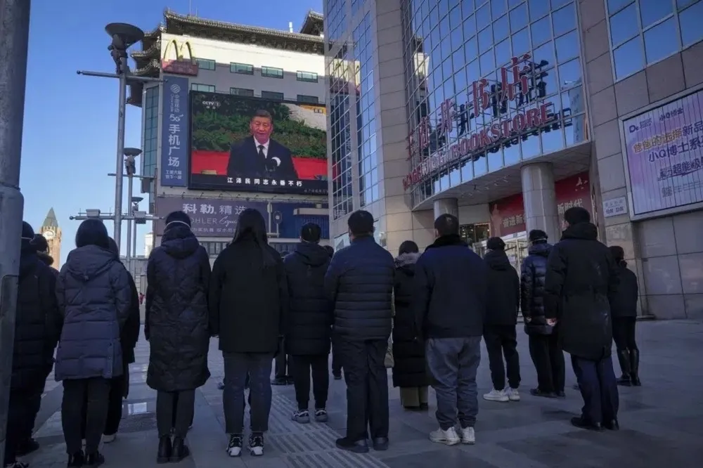 《中國紀錄》：「中華人民共和國」最好也只達到世界平均水平