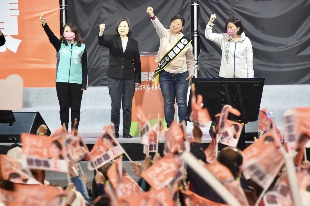 2024總統選舉懸了？蔡培慧拿下南投立委　游盈隆：民進黨提早走出死蔭幽谷