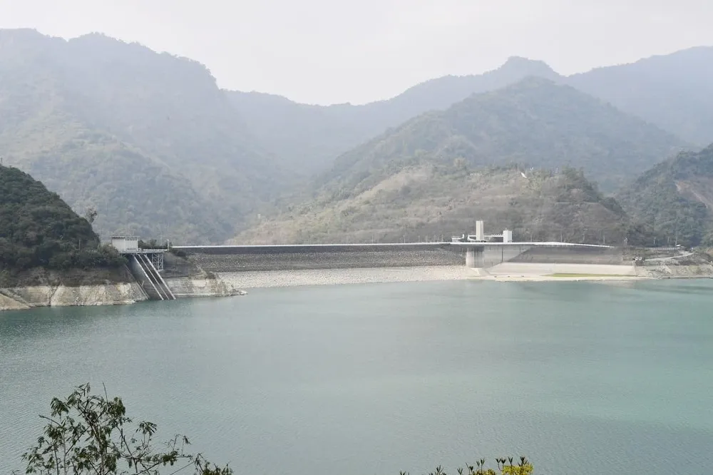水情嚴峻　竹科前10大廠商3月起自主節水5%