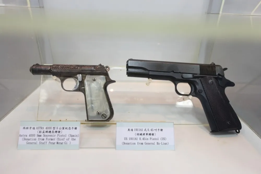 海軍清查裝備驚見真槍被掉包成模擬槍　軍方立即報請司法調查