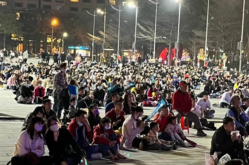 WBC開幕戰看轉播逛市集拿好禮　棒球市集嘉年華千人同歡