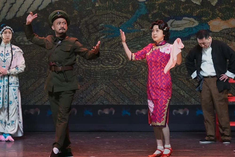 李國修經典之作《京戲啟示錄》睽違12年重返舞台　遺孀王月演出陷回憶「淚水關不住」