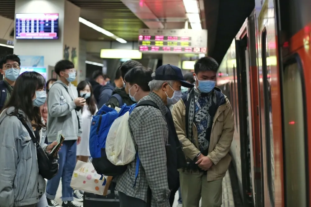 快很多！基隆爭取台鐵109次增停南港站　有效減少通勤時間、上班車潮