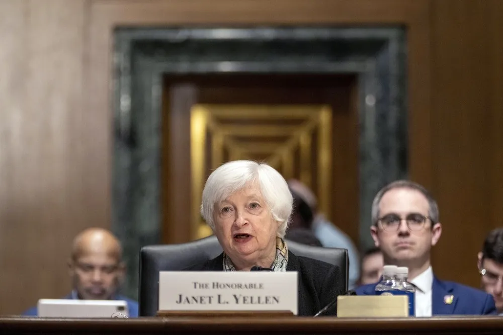 美國金融業巨頭聯手　  11家銀行注資第一共和銀行300億美元 