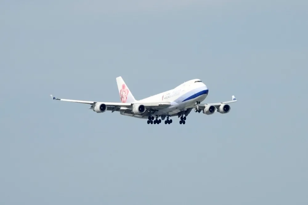 明起兩岸13航點開放包機　適用清明、端午、中秋節前後7天