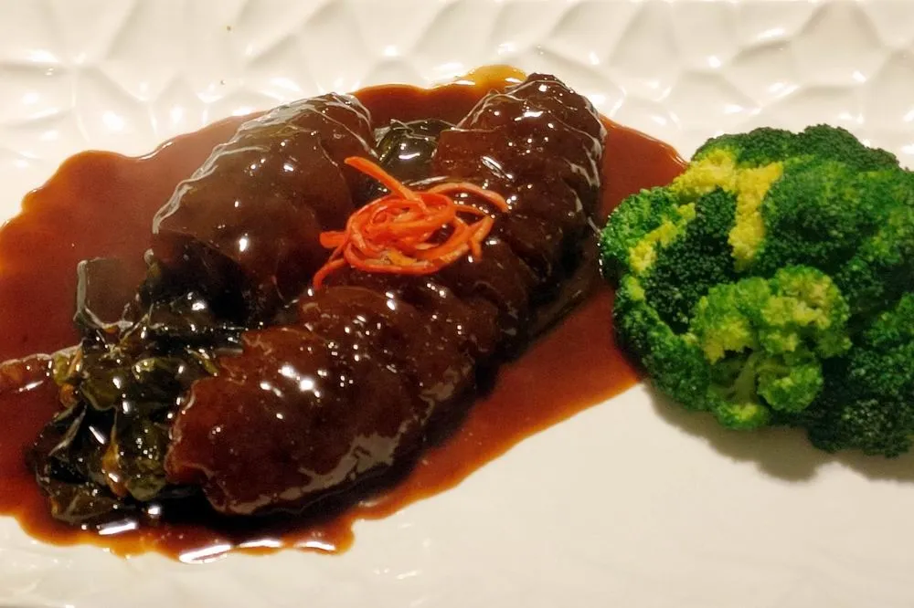 會說故事的菜　到「印月餐廳」吃厚工江浙菜配奇聞軼事