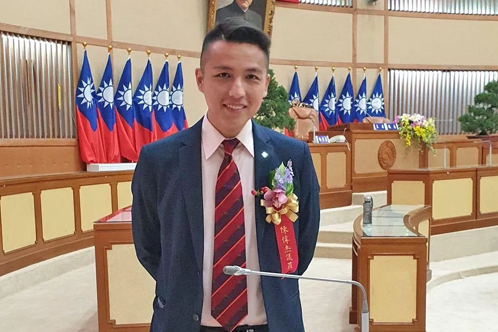 【立委初選】藍營陳偉杰欲挑戰洪孟愷　綠營李坤城、吳秉叡、張宏陸完成登記