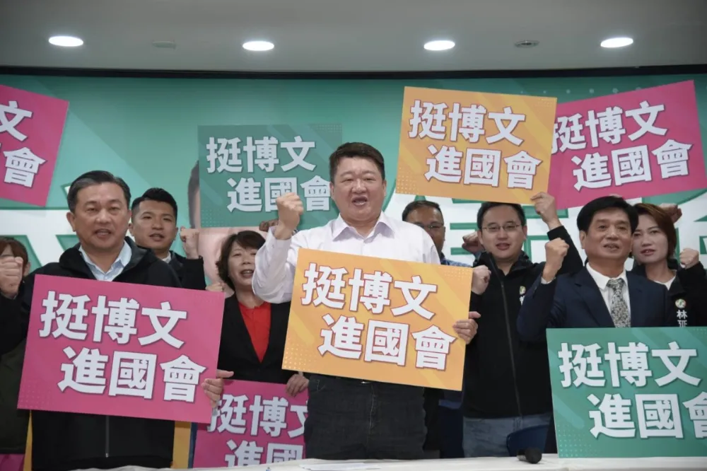 淡水立委戰況激烈！綠何博文搶當「北海岸金剛」　藍洪孟楷連任遇黨內挑戰