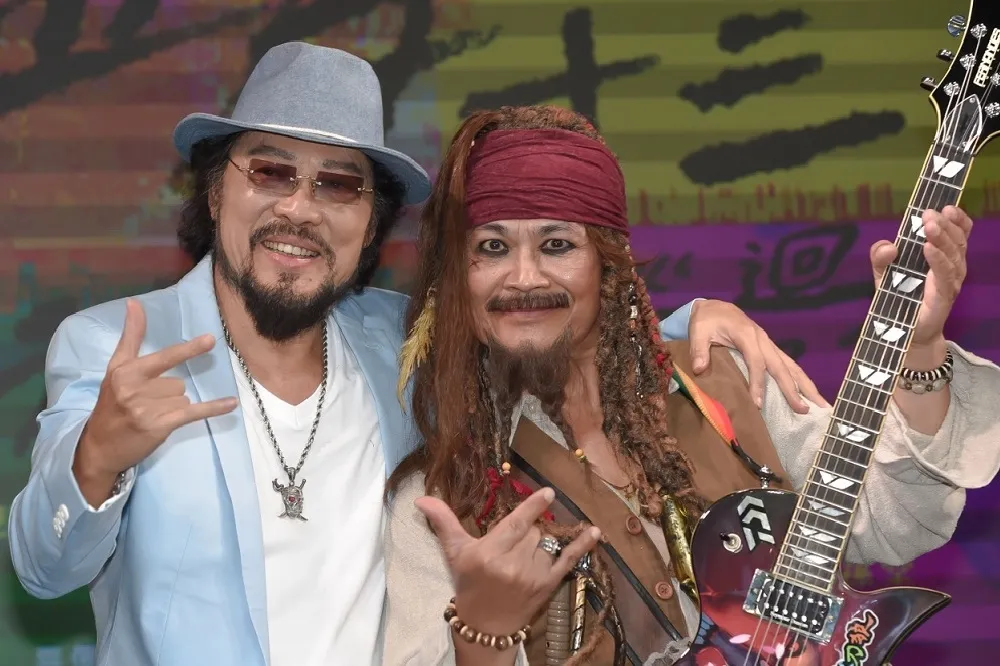 金曲歌王沈文程出道40年首辦個唱　好友張菲無酬助陣兩人同台飆歌