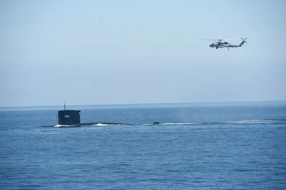 IDS原型艦封殼作業順利　可望提前明年2月前下水進行出海測試