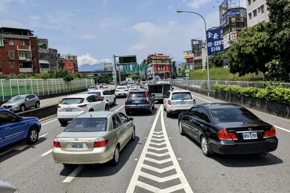 清明連假4/1國道高乘載！　23處易壅塞路段+替代道路+高乘載時段一次看