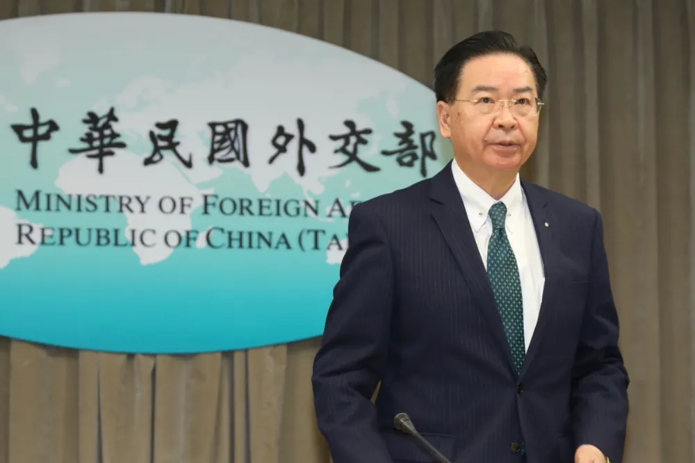 宏都拉斯需索無度　吳釗燮：即日起斷交並撤回所有官方人員