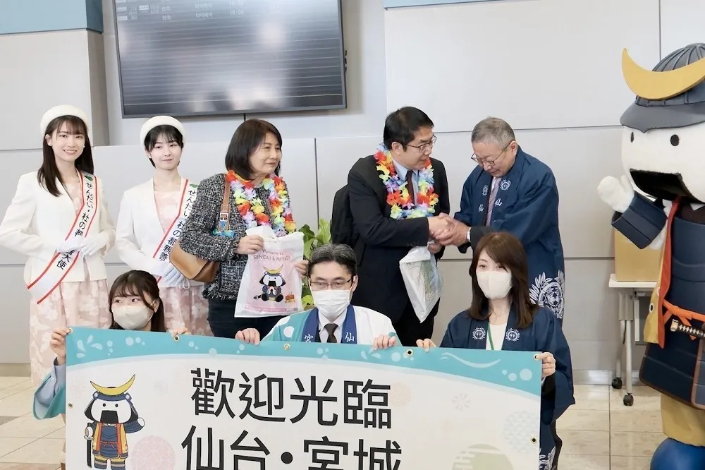 台南—仙台包機首航　黃偉哲：盼兩市交流更頻繁
