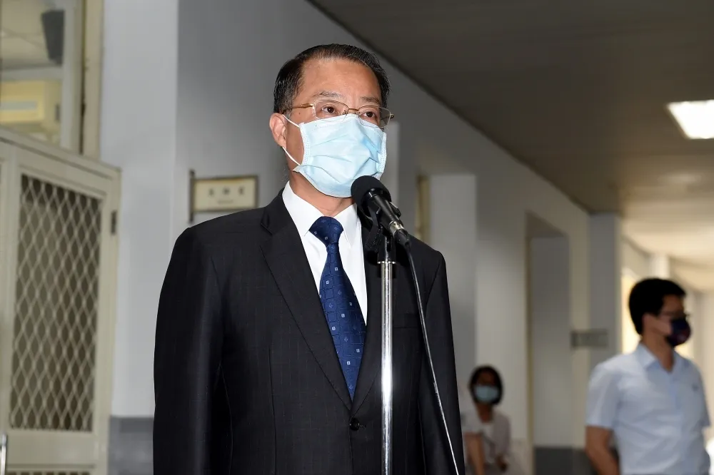 吳子嘉點名兩任警政署長曾涉足「88會館」　黃明昭、陳家欽怒告加重誹謗