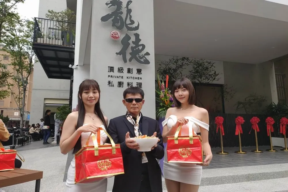 玻璃工廠二代林龍德疫後出發斜槓開私廚招待所