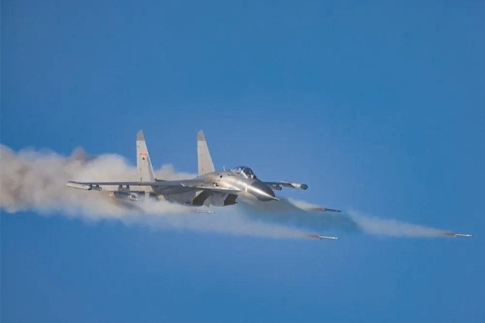 中國軍演10日實彈射擊　先派70架次軍機、11艘次軍艦擾台