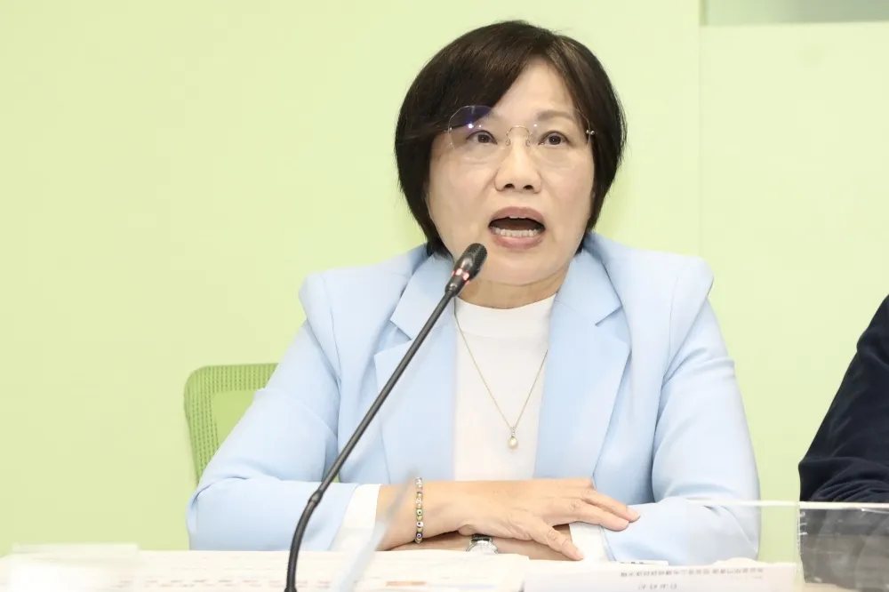 【快訊】綠委退選加一　劉世芳稱「身體因素」棄選高雄左楠區提名連任 