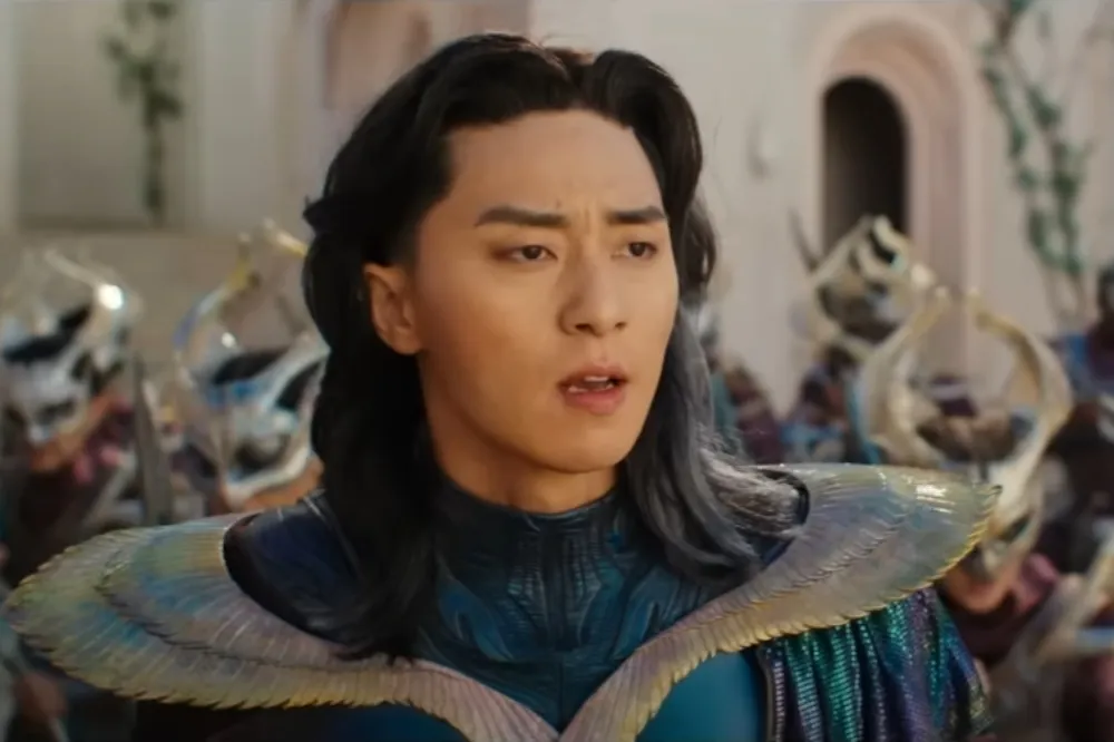 韓國男神朴敘俊《驚奇隊長2》預告僅出現1秒鐘　「外星王子」造型醜爆遭譏