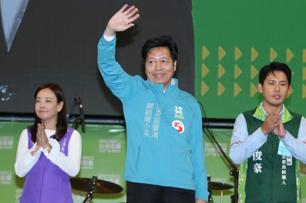 博士論文認定抄襲限3個月內補正　鄭寶清喊冤：相似度不到5％
