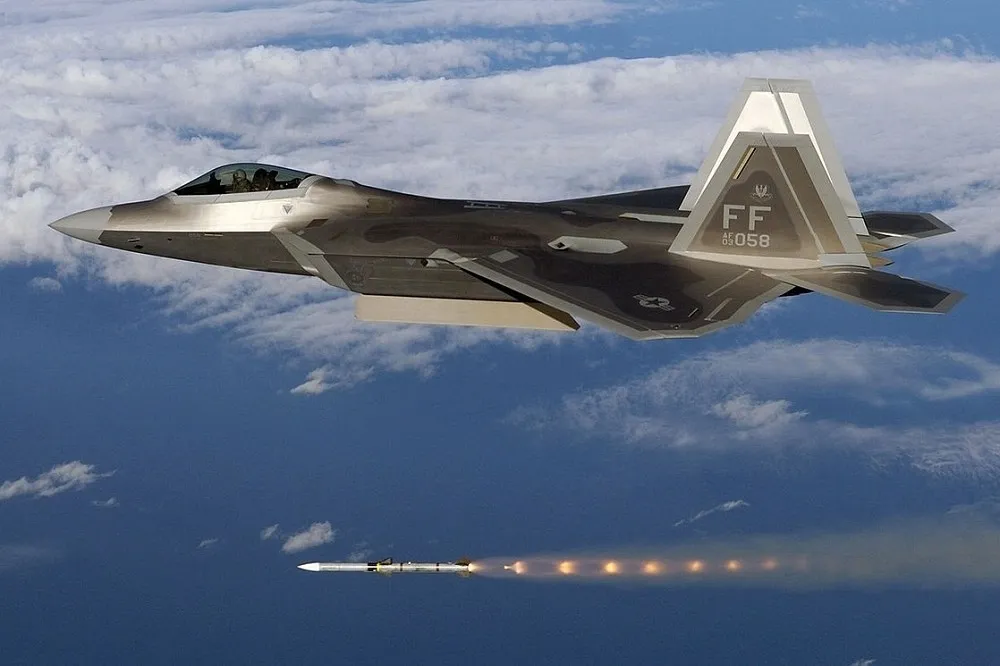美國空軍F-22輪調　強化印太區域「敏捷戰鬥部署」