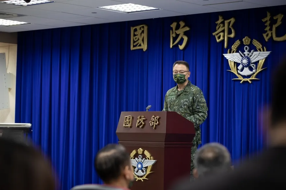 中國發射衛星越過台灣領空　國防部證實火箭殘骸墜落北部外海警示區