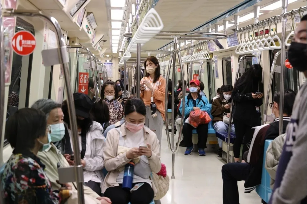 這副口罩　你「多戴」了多久時間？