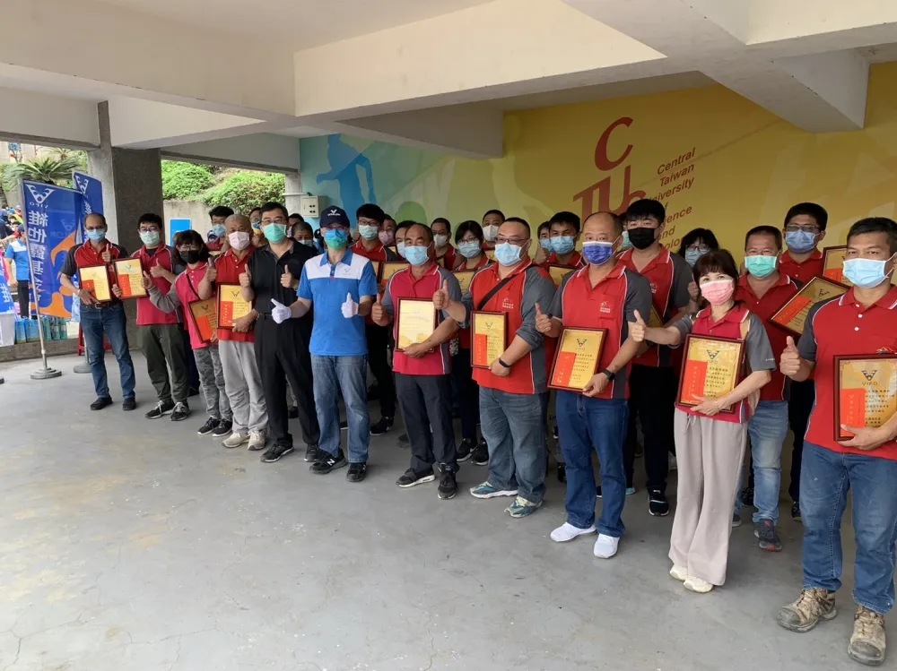 維他露支持清潔人員超過三十載　中市29名績優環保隊員受表揚