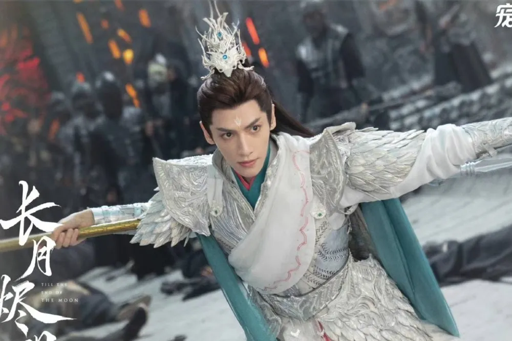 羅雲熙憑《長月燼明》爆紅過往搞笑影片被挖出　他高情商回應獲讚有氣度