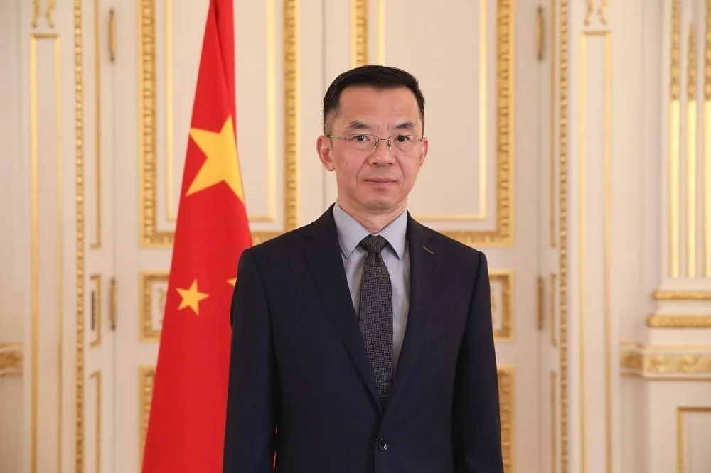 中國這場外交災難和盧沙野外語能力也有關