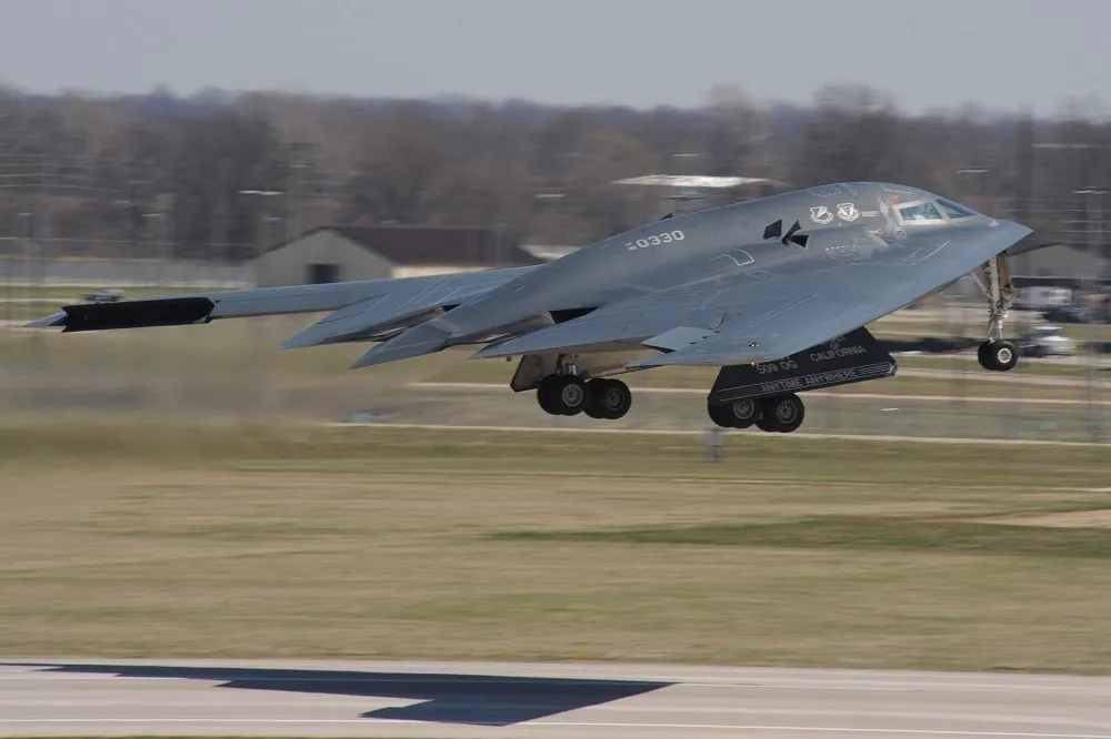 繼潛艦後嚇阻再升級　美空軍考慮B-2、B-52轟炸機定期部署韓半島