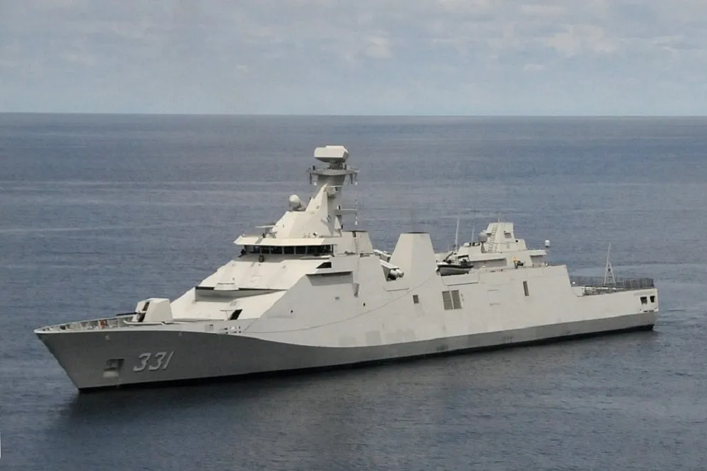 【有片】印尼海軍SIGMA 10514型巡防艦　成功試射防空型「雲母」飛彈