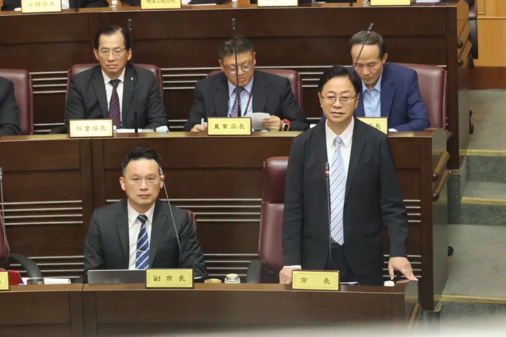 國際發展小型核反應爐SMR　張善政：總統候選人應關注新能源科技