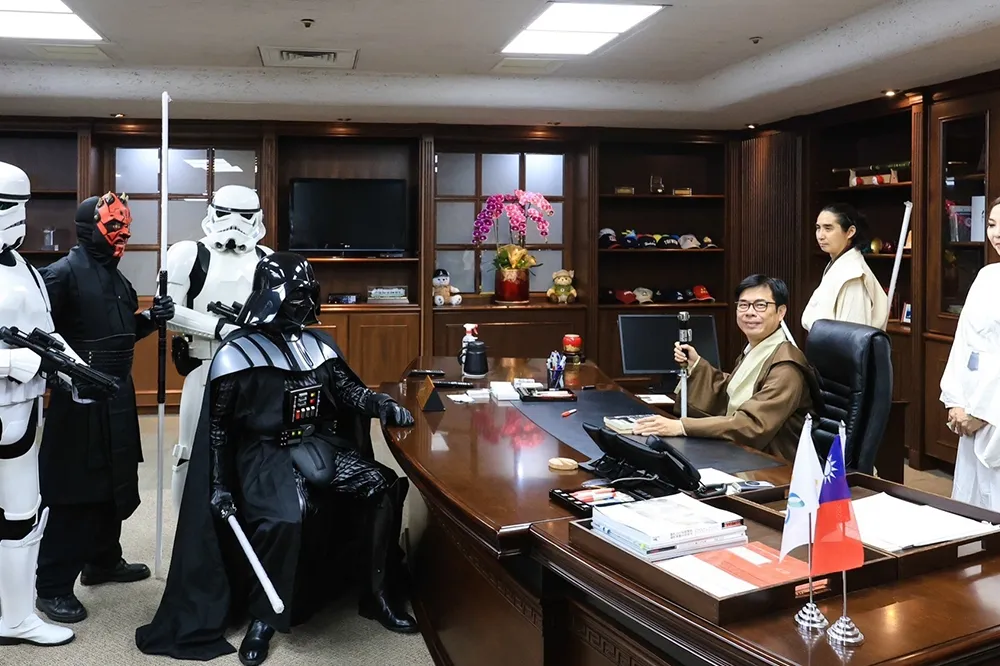 陳其邁化身「絕地武士」慶星戰紀念日　引經典台詞：台灣比想像的更有力量