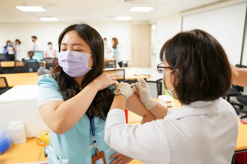 腸病毒、流感發威　疾管署：未來兩周持續升