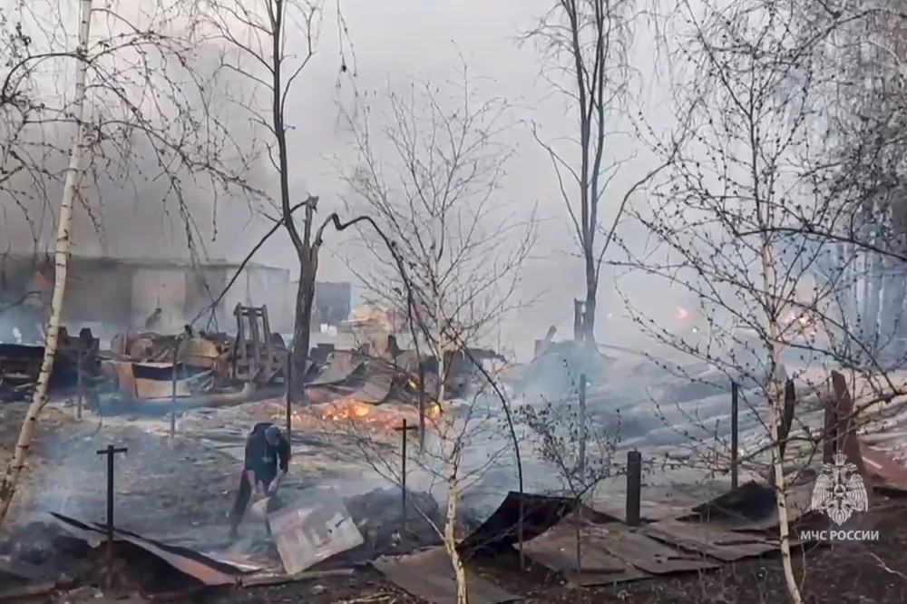 【有片】俄羅斯西伯利亞森林野火持續超過一周　21人死亡超過5千棟建築物燒毀